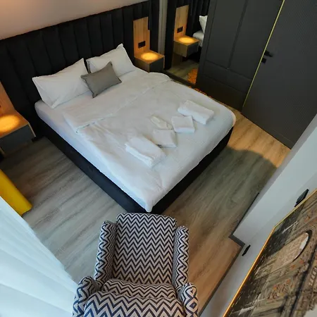 Dream House 22