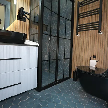 Dream House 22 4*