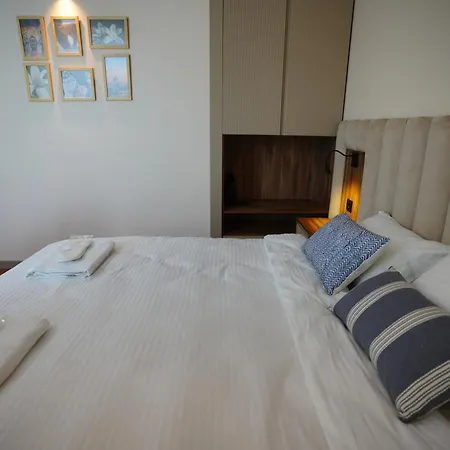 Dream House 22 4*
