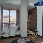 Dream House 22 Apartahotel