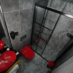 Dream House 22 Apartahotel 4*