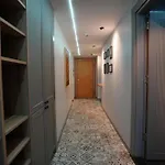 Dream House 22 Apartahotel 4*