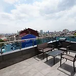 Apartahotel Dream House 22